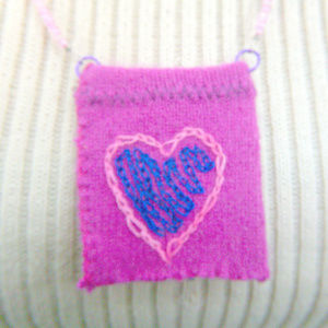 🔖 Thought Pouch inspiration pendant dancing on